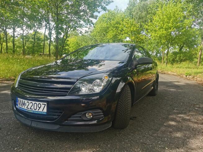Opel Astra GTC Gaworzyce - zdjęcie 1