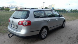 Volskwagen Passat B6 kombi 2009r. 1.6 benzyna LPG hak Toruń - zdjęcie 4