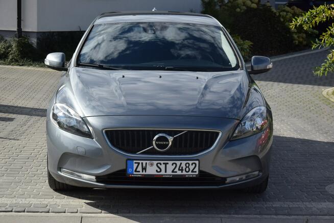 Volvo V40 2.0D 2016r Navi Oryginalny Lakier Sprowadzony Opłacony Tarnogród - zdjęcie 2