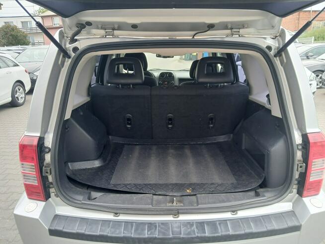 Jeep Patriot 2,2 diesel 4X4 klima alufelgi stan BDB Gryfino - zdjęcie 11