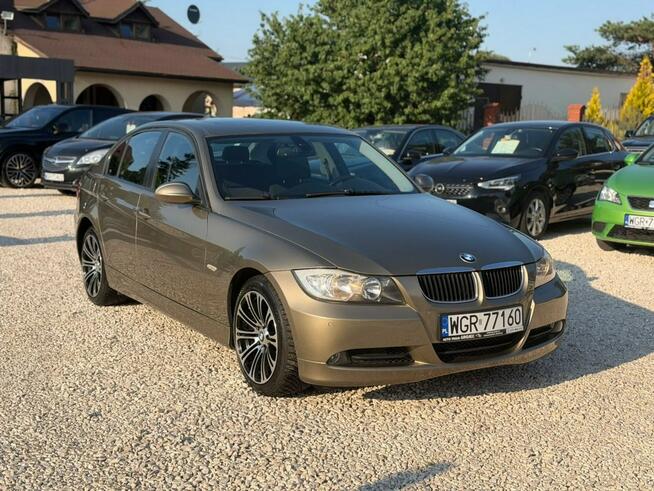 BMW 320i E90 150 KM | Szyberdach | Navi | Grzane Fotele | Tempomat | Grójec - zdjęcie 4