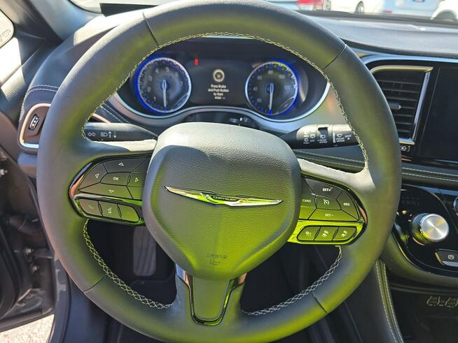 Chrysler Pacifica LIMITED / pakiet S / niski przebieg Cieszyn - zdjęcie 8