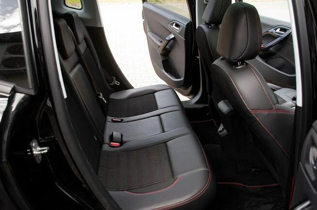 Peugeot 2008 1.6HDI * GT Line * Panorama * Nawi * Kamera * Pół Skóra * Ostrów Mazowiecka - zdjęcie 8
