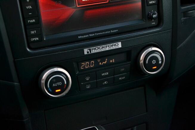 Pajero SALON PL 4X4 Automat Navi Tempomat Szyberdach Xenon Płock - zdjęcie 8