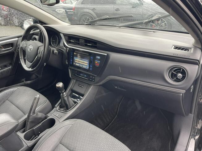 Toyota Corolla Klimatronik Kamera Skóra Tempomat Gliwice - zdjęcie 12