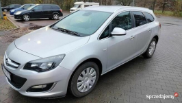 Super Opel Astra J 1.7 CDTI 110KM Jelenia Góra - zdjęcie 2