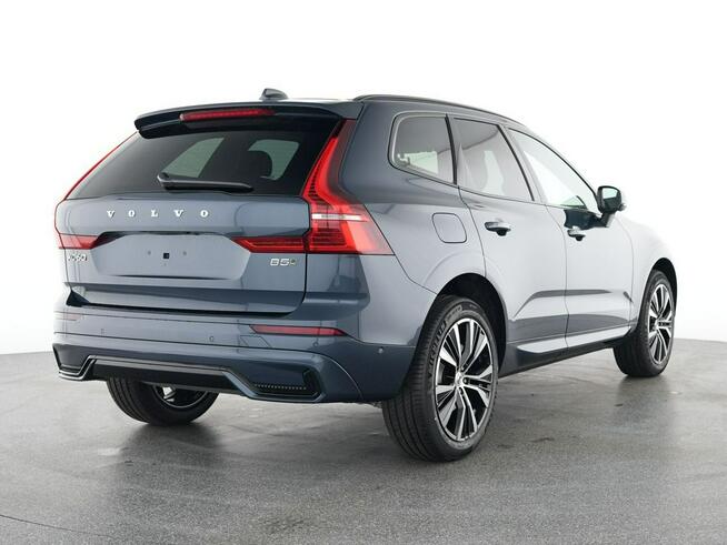 Volvo XC 60 B5(B) AWD Ultra Dark Tychy - zdjęcie 2