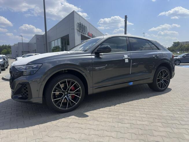 Audi Q8 e-hybrid quattro 360 KM tiptronic Radom - zdjęcie 3