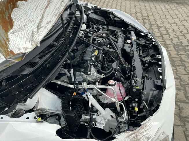 Toyota Yaris Hybryda Automat Klimatronik Kamera Gliwice - zdjęcie 12
