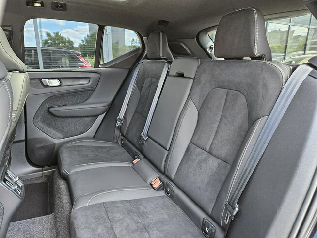 Volvo XC 40 B3 Black Edition Ultra *Gwarancja*FV23% Tychy - zdjęcie 8