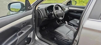 Mitsubishi Outlander 2.0 PHEV LPG Instyle Navi Plus Łódź - zdjęcie 8