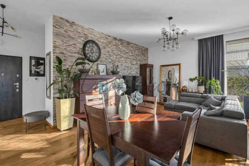 Mieszkanie z dużym ogrodem Mokotów - zdjęcie 3