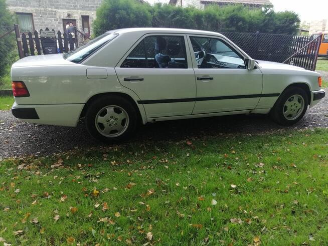 Mercedes w124 Skoczów - zdjęcie 1