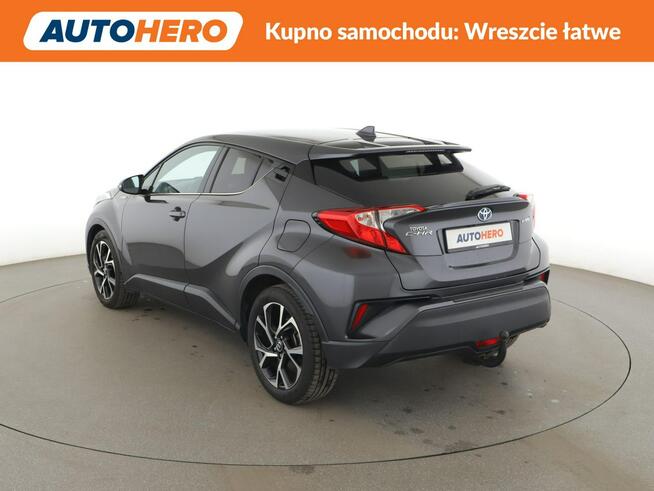 Toyota C-HR HEV grzane fotele kamera ACC LED navi Warszawa - zdjęcie 4