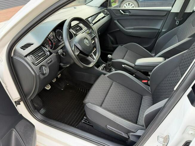 Škoda RAPID Perfekcyjny bogata Opcja !!! Rzeszów - zdjęcie 8