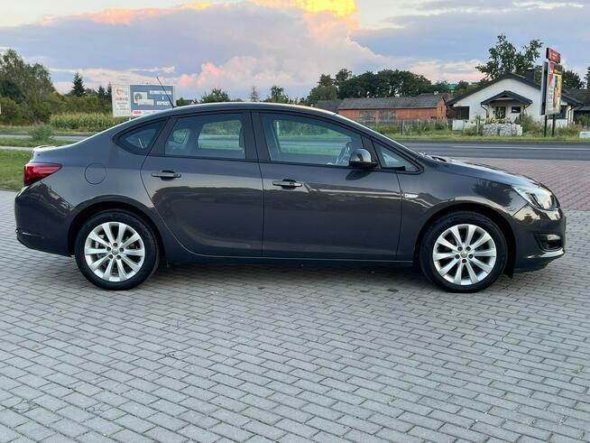 Opel Astra *Benzyna*Sedan*Gwarancja* Zduńska Wola - zdjęcie 10