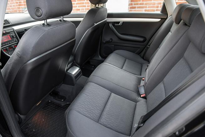 Audi A4 S-Line 1.8T 163KM ! Super Stan ! Zadbana ! Opłacona ! Zwoleń - zdjęcie 7