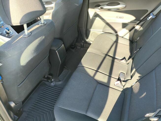 TOYOTA AURIS 1.8 HSD (HYBRYDA) 2010r. (OC i PT do 02.2027r.) Świdnik - zdjęcie 8