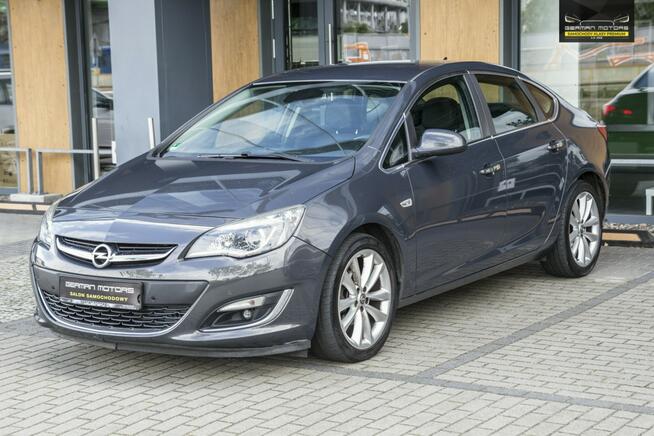 Opel Astra LIFT / Xenon / Duża Navi / Sedan / Gwarancja na ROK !!! Gdynia - zdjęcie 11