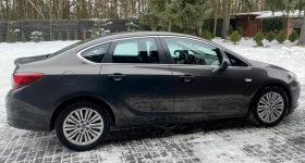 Opel Astra J - Mega Wyposażenie - BEZWYPADKOWA - KOLOR Legionowo - zdjęcie 6