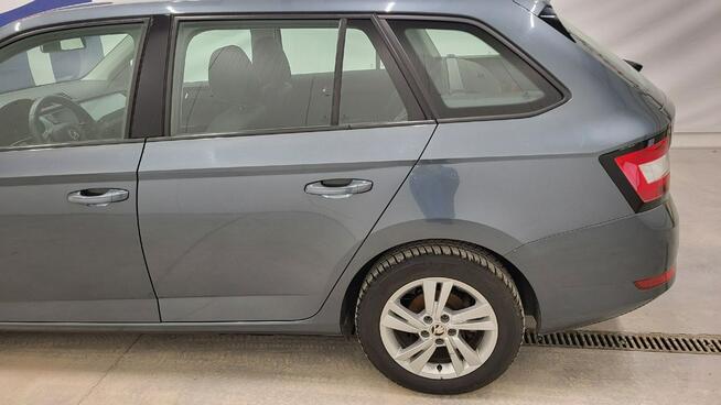 Škoda Fabia III Kombi 1.0 TSI Ambition + LPG Grójec - zdjęcie 8