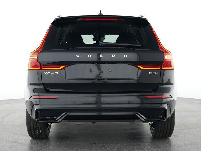 Volvo XC 60 B5(B) AWD Plus Dark MY 2025 Tychy - zdjęcie 3