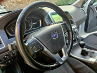 Volvo XC 60 2.0 D 5 cylindrów Navi Kamera Bezwypadek Serwis Zagnańsk - zdjęcie 9