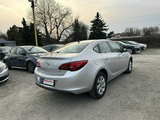 Opel Astra 1.6 CDTI 110KM/Nawigacja/Zamiana/Kredyt/Pakiet VIP Gwarant Warszawa - zdjęcie 9