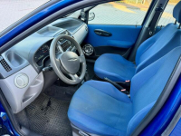 Fiat Punto Klimatyzacja ! 2 kpl opon Lato + Zima ! Opłaty do 05/2027 ! Zwoleń - zdjęcie 6