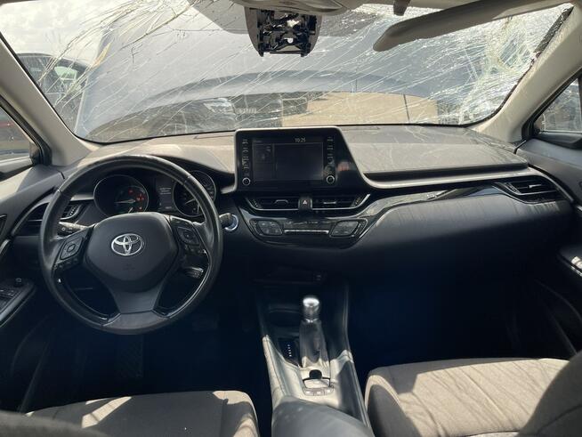 Toyota C-HR Automat Hybrid Kamera Podgrzewanie 122KM Gliwice - zdjęcie 9
