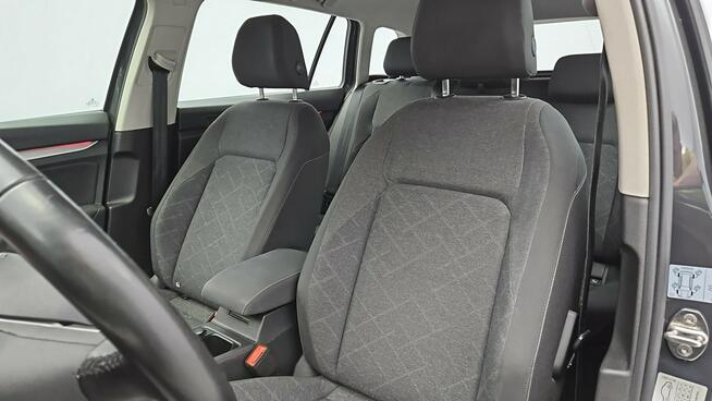 Volkswagen Golf VIII 2.0 TDI Life ! Z Polskiego Salonu ! Faktura VAT ! Warszawa - zdjęcie 11