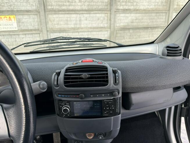 Smart Fortwo 0,6i 55KM Klimatyzacja Węgrów - zdjęcie 12