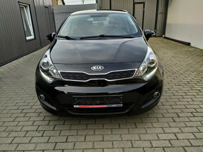 Kia Rio 1.4 Benzyna Ledy Grzane Fotele i Kierownica Zarejestrowany Strzała - zdjęcie 12
