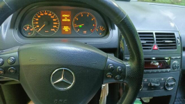 Mercedes A klasa z listopada 2004r 1.7 benzyna stan bdb Zabrze - zdjęcie 3