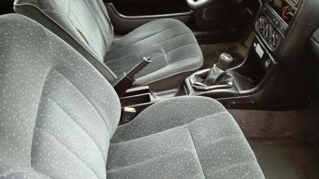 Części Passat B4 Przeworsk - zdjęcie 3