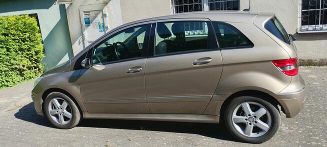 Sprzedam samochód osobowy Mercedes B 200 CDI Człuchów - zdjęcie 6