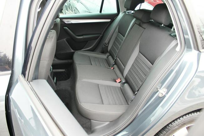 Škoda Octavia 1.6 TDi. Kamera. El. Klapa. Facelift. Maków Mazowiecki - zdjęcie 11
