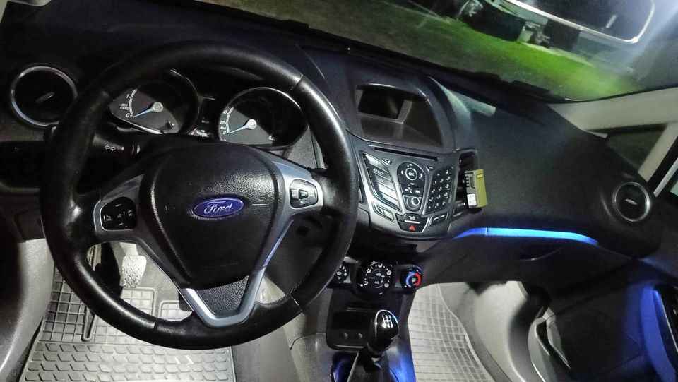 Ford Fiesta 2016 Tarczyn - zdjęcie 6