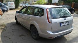 Ford Focus kombi Poznań - zdjęcie 4
