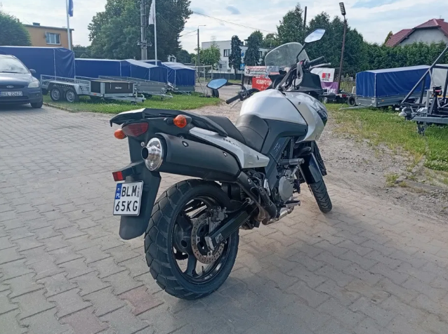 Suzuki V-Strom DL650 2005r. 49kW 66KM 80tyś. Przebieg Kolno - zdjęcie 4