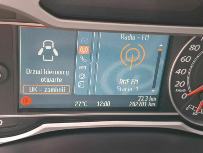 Ford Mondeo 2.0 Benzyna 145 KM LPG Titanium | Kombi Kielce - zdjęcie 11