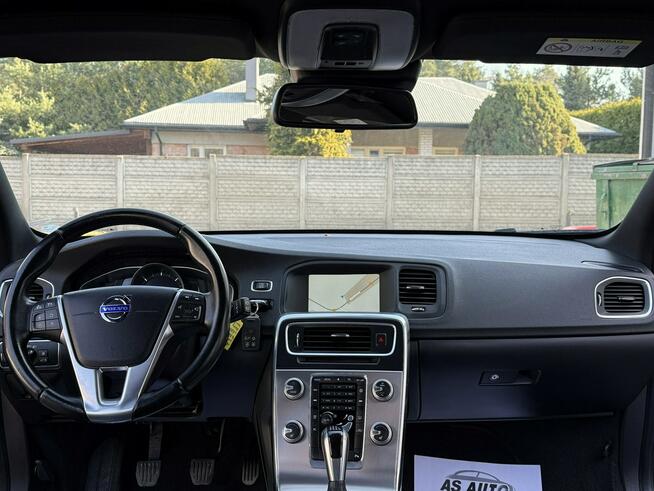 Volvo V60 2,0D4 181KM Momentum/Ledy/Xenon/Skóry/Navi/PDC/Serwis/ Węgrów - zdjęcie 5