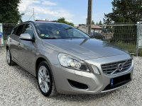 Volvo V60 Bi-Xenon Skóry Navi Gwarancja Kutno - zdjęcie 3