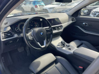 BMW 318 Automat Skóra Klimatronik Gliwice - zdjęcie 9