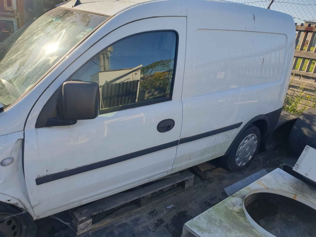 Sprzedam Opel Combo Piotrków Trybunalski - zdjęcie 5
