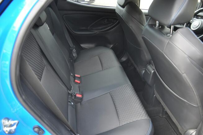 Toyota Yaris Dąbrowa Górnicza - zdjęcie 11