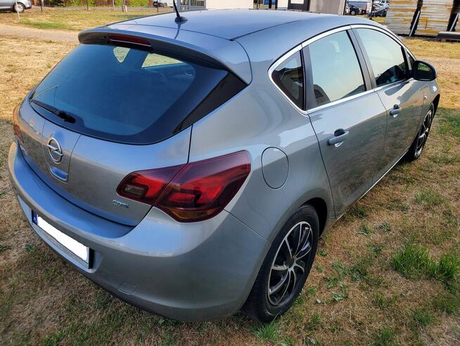 Opel Astra J 1.7 Cdti Rzeszów - zdjęcie 5