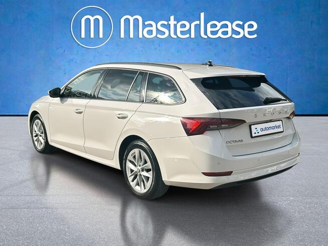Škoda Octavia 2.0 TDI Ambition! Z Polskiego Salonu ! Faktura 23% ! Warszawa - zdjęcie 7