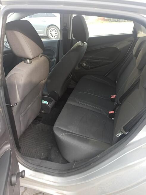 Ford fiesta 1.6 TDCI silver Puławy - zdjęcie 6