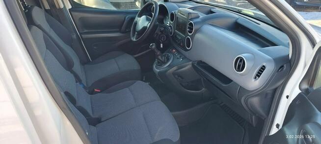 Peugeot Partner 1,6 HDI 99KM/3 miejscowy/Parktronik/tempomat Szczecin - zdjęcie 12